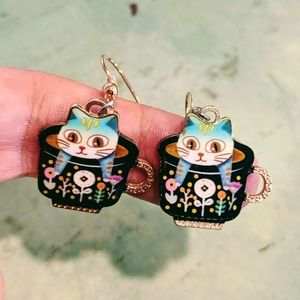 Cats in Cups Earrings Blue Kitty in Black Cup